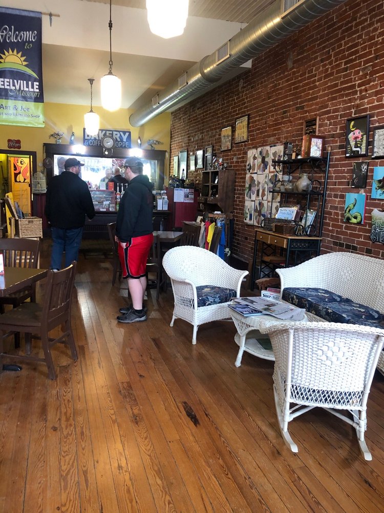 ART&JOE Updated September 2024 105 E Main St, Steelville, Missouri