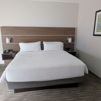 Holiday Inn Express Alliance - Hotels Near Me - Alliance, Nebraska