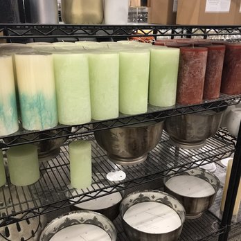 Pottery Barn Outlet - Candles - Outlet Stores Near Me - Fenton, Missouri