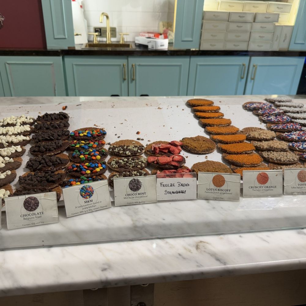 Wonderen Stroopwafels - Desserts Near Me - New York, New York