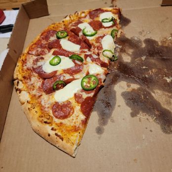 Ez Pz Pizza - The wife and I downed this pizza with utmost haste. Best pizza in Fredericksburg! - Pizza Near Me - Fredericksburg, Texas