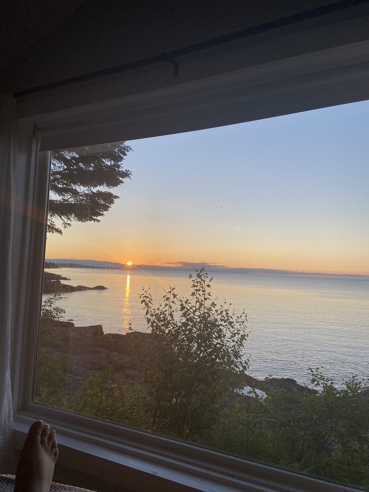 STONEGATE ON SUPERIOR 412 Scenic Dr, Two Harbors, Minnesota Resorts