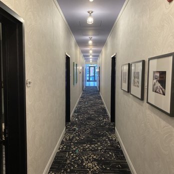 Hotel Trundle - hallway - Hotels Near Me - Columbia, South Carolina Hotel Trundle - hallway - Hotels Near Me - Columbia, South Carolina