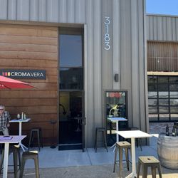 Croma Vera Wines - Entrance
