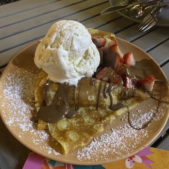 Demetres Downtown Markham - Splitsonian !! So delicious - Desserts Near Me - Markham, Ontario