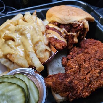 Dave's Hot Chicken - Cheese fries, sliders and tender. - Chicken Shop Near Me - Chelmsford, Massachusetts Dave's Hot Chicken - Cheese fries, sliders and tender. - Chicken Shop Near Me - Chelmsford, Massachusetts