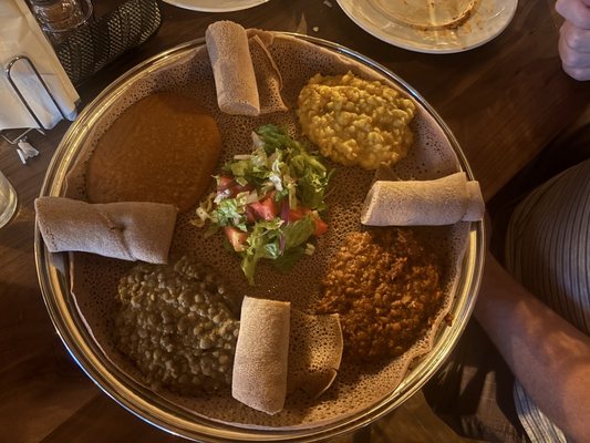 Authentic EthioAfrican Kitchen & Bar by null