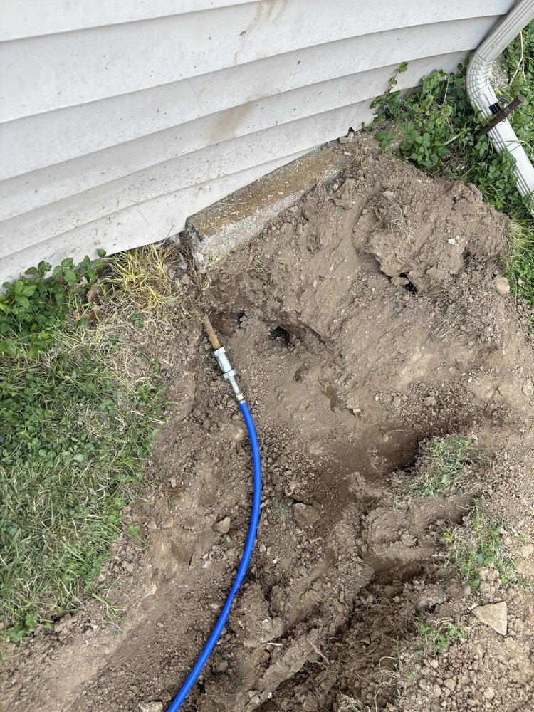 Slide of Top Hat Plumbing