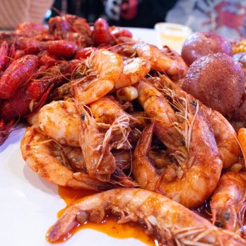 The Boiling Crab - Crawfish, Shrimp, & Potatoes - Seafood Near Me - Plano, Texas