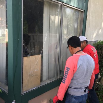 Lexii's Auto Glass - Windshield Installation & Repair Near Me - Cypress, California