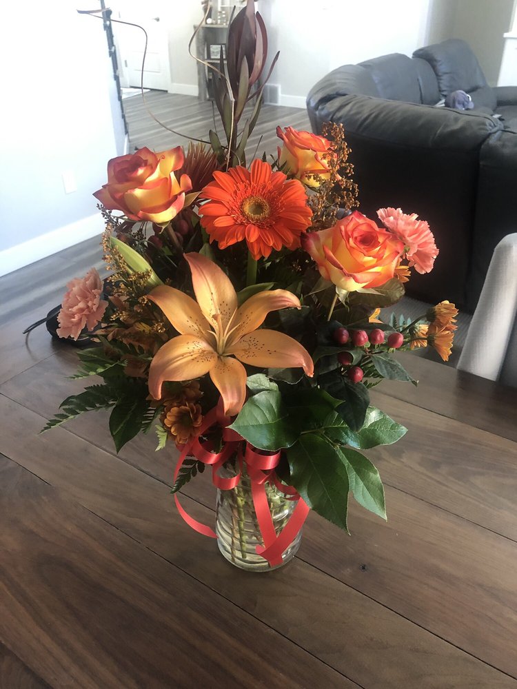 SWEETBRIAR COVE 33 Photos 121 E 400 N, Salem, Utah Florists