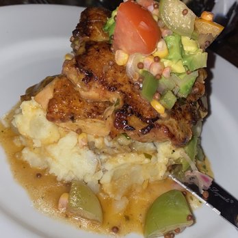 Divina - Pan Roasted Chicken Dinner 4.3/5 - Italian Near Me - Stamford, Connecticut