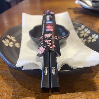 Big Fish Sushi - Cute fish chopsticks - Sushi Bars Near Me - Bothell, Washington