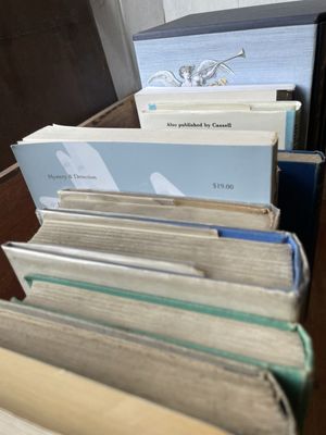 Edinburgh Books by null