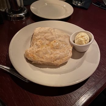 Carvers Steaks & Chops - Bread - Steakhouses Near Me - Dayton, Ohio