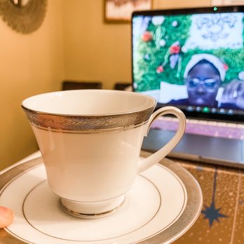 Fleur de Tea - Jasmine tells all! - Bubble Tea Near Me - Prospect, Kentucky