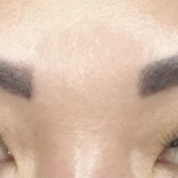 Notice the head on the left side of pic and the overall unclean lines. Notice the head on the left side of pic and the overall unclean lines.