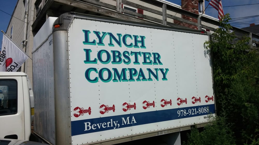 Lynch Lobster Company Logo
