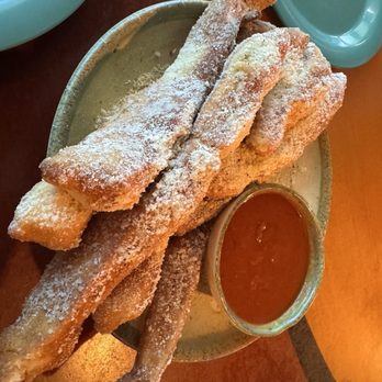 Rotelli Pizza and Pasta - Parmesan Breadsticks - Italian Near Me - Conway, South Carolina Rotelli Pizza and Pasta - Parmesan Breadsticks - Italian Near Me - Conway, South Carolina