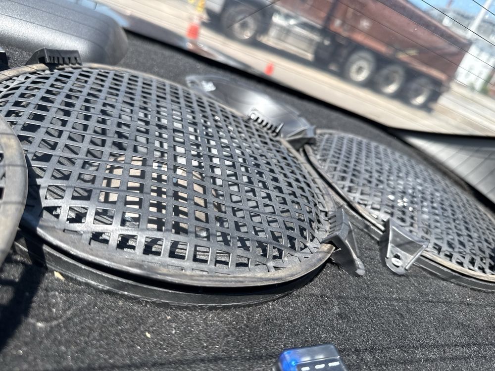 ENSTYLE RIDES - Updated January 2026 - 10 Photos - 21 Carrington St ...