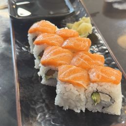 Excellent food and wide selection. Very clean and pleasant dining area. Excellent food and wide selection. Very clean and pleasant dining area.