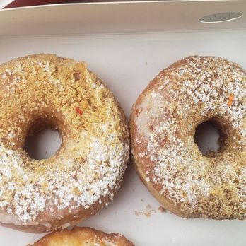 Randy's Donuts - Butter Crumb Raised - Donuts Near Me - Pasadena, California Randy's Donuts - Butter Crumb Raised - Donuts Near Me - Pasadena, California