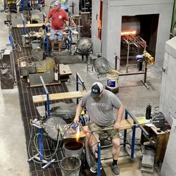 Simon Pearce - Some of the men at work.