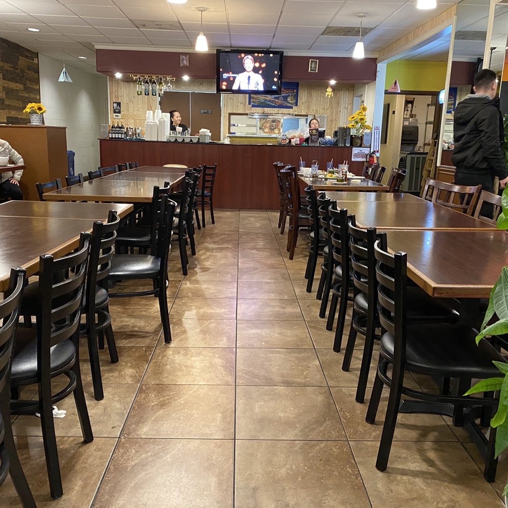 Tantawan Thai Kitchen - Dining area - Thai Near Me - West Covina, California Tantawan Thai Kitchen - Dining area - Thai Near Me - West Covina, California