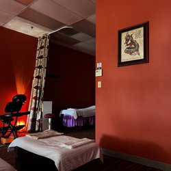 Oriental Qi Spa - Body/Foot Massage (30/30) min