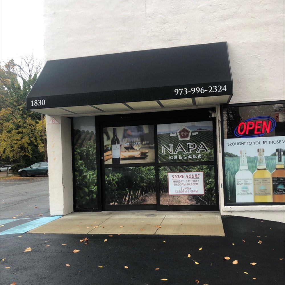 LIQUOR CAVE MAPLEWOOD Updated October 2024 1830 Springfield Ave