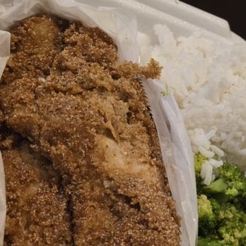 Grand Rising Cafe - Comfort Food Near Me - Chicago, Illinois Grand Rising Cafe - Comfort Food Near Me - Chicago, Illinois