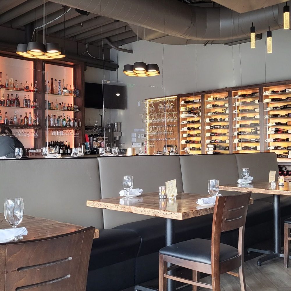 Epulo Bistro - Bar - Modern European Near Me - Edmonds, Washington Epulo Bistro - Bar - Modern European Near Me - Edmonds, Washington