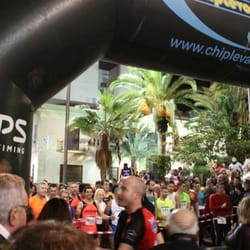 Cross Popular Nocturno La Purisima - Runners at the starting line. View from sidewalk. Cross Popular Nocturno La Purisima 2014.