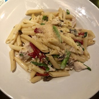 Yard House - Penne and Chicken was good! Although, it needs more sauce! - Bars Near Me - Long Beach, California Yard House - Penne and Chicken was good! Although, it needs more sauce! - Bars Near Me - Long Beach, California