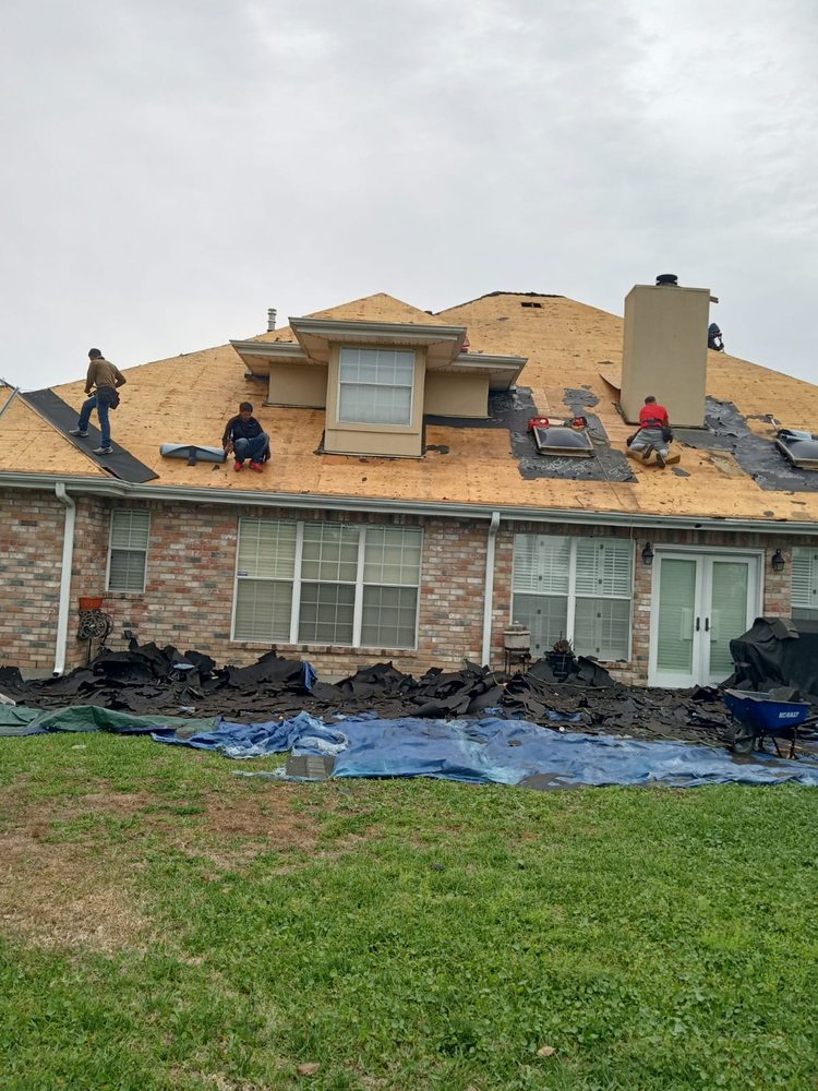 Slide of Estrada Roofing & Constrution