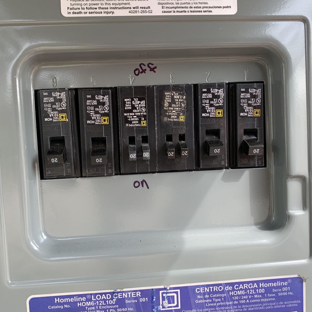 Nicks Electric - What's wrong with this picture? - Electricians Near Me Nicks Electric - What's wrong with this picture? - Electricians Near Me
