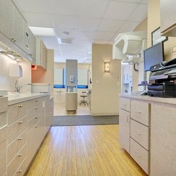 Green Gregson Family Dentistry - Sterilization area at the Metairie dental office for Drs. Jeffrey Gregson and Randy Green