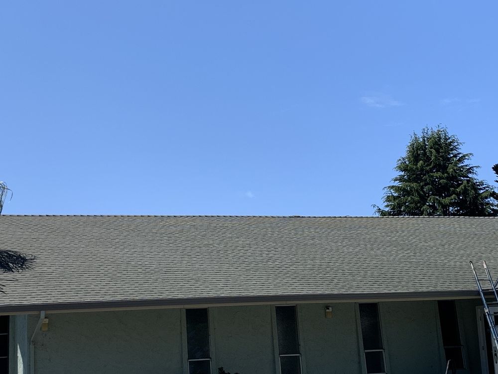 Slide of Pacific Roofing & Rain Gutters