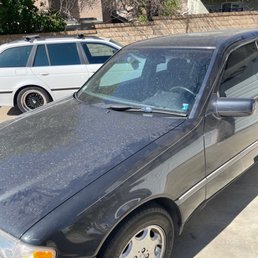 Literally dust on the car for it sitting at their damn shop for 6 months and they didn't fix anything. Literally dust on the car for it sitting at their damn shop for 6 months and they didn't fix anything.