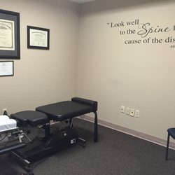 Sizemore Chiropractic and Rehabilitation - Our adjustment area