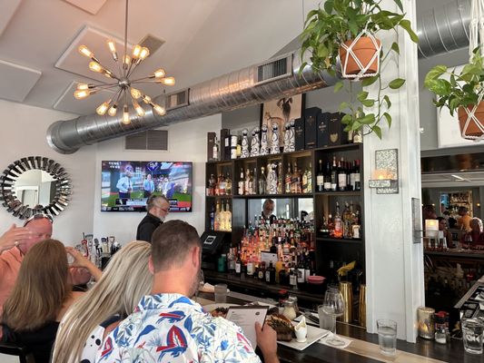 Lucia's On The Lake by null