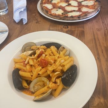 Simply Capri - Seafood pasta & margherita pizza - Italian Near Me - Winter Garden, Florida Simply Capri - Seafood pasta & margherita pizza - Italian Near Me - Winter Garden, Florida