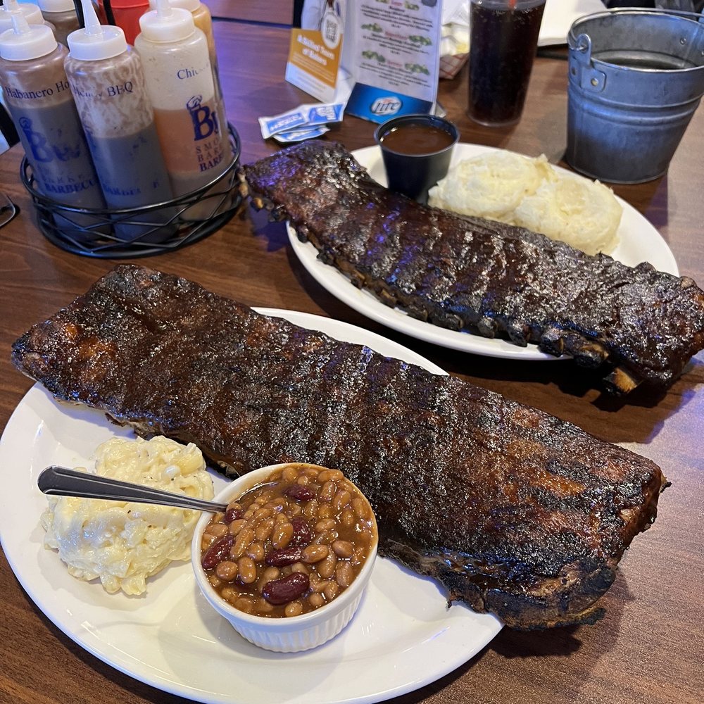 BW's Smokin' Barrels BBQ - full rack of ribs w/Mac & cheese and baked beans - Barbeque Near Me - Blasdell, New York