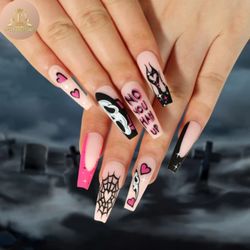 Nails Friendly