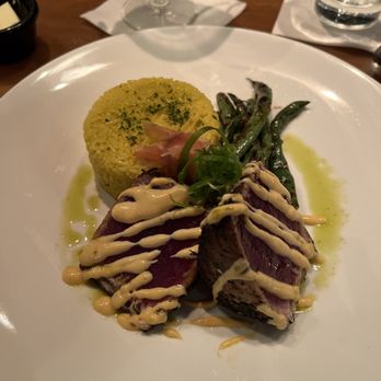 Brickhouse - Bend - Ahi tuna special tonight - American Near Me - Bend, Oregon
