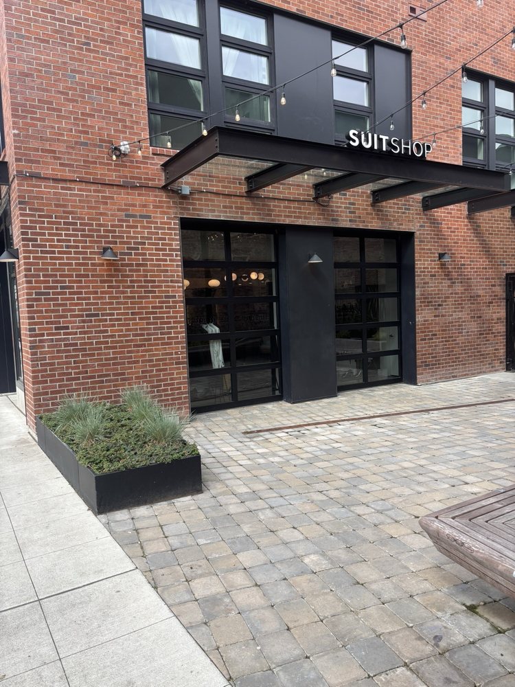 Suit Shop Logo