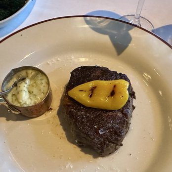 The Driskill Grill - 8oz filet tenderloin w/Bernaise sauce~ incredible - New American Near Me - Austin, Texas
