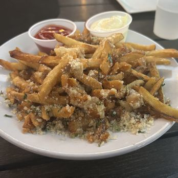 Mercy Tavern - Truffle Fries - Comfort Food Near Me - Salem, Massachusetts Mercy Tavern - Truffle Fries - Comfort Food Near Me - Salem, Massachusetts