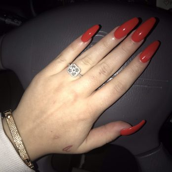 De Paris Nail Spa - coffin shape and gel in the color "474" - Skin Care Near Me - Newark, California