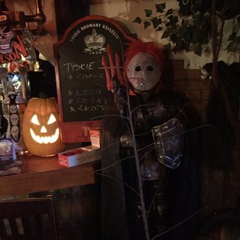 Albatros Pub - Pubs Near Me - Etobicoke, Ontario